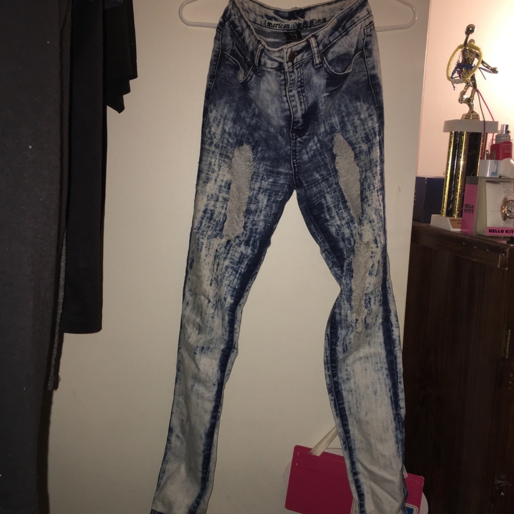 Girls ripped jeans